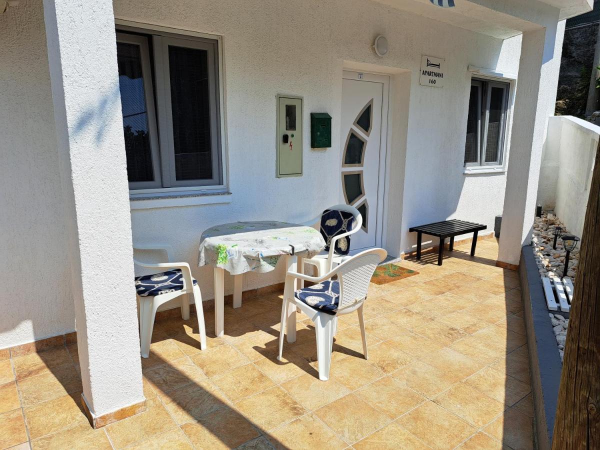 Apartmani Ana-Lora Lopar Bagian luar foto